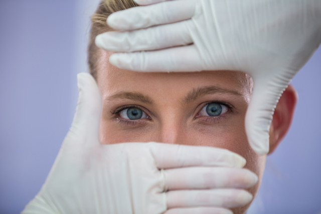 Augenpraxis Lübeck Dr.Billeit & Augenpraxis Dr.Billeit Travemünde Dr. Bettina Billeit Dr. Stephan Billeit Christoph Billeit Aesthetische Medizin Botox Filler Lid Chirurgie